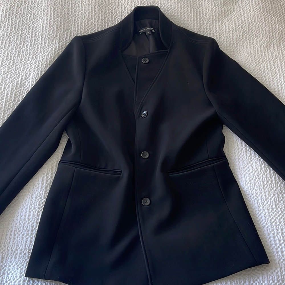 LIKE NEW MEN’S MIGUEL ANTOINNE SCUBA NEOPRENE BLAZER - BLACK